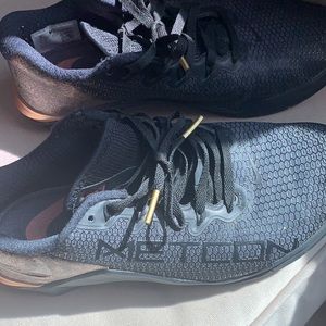 Nike Metcon 5s  size 6